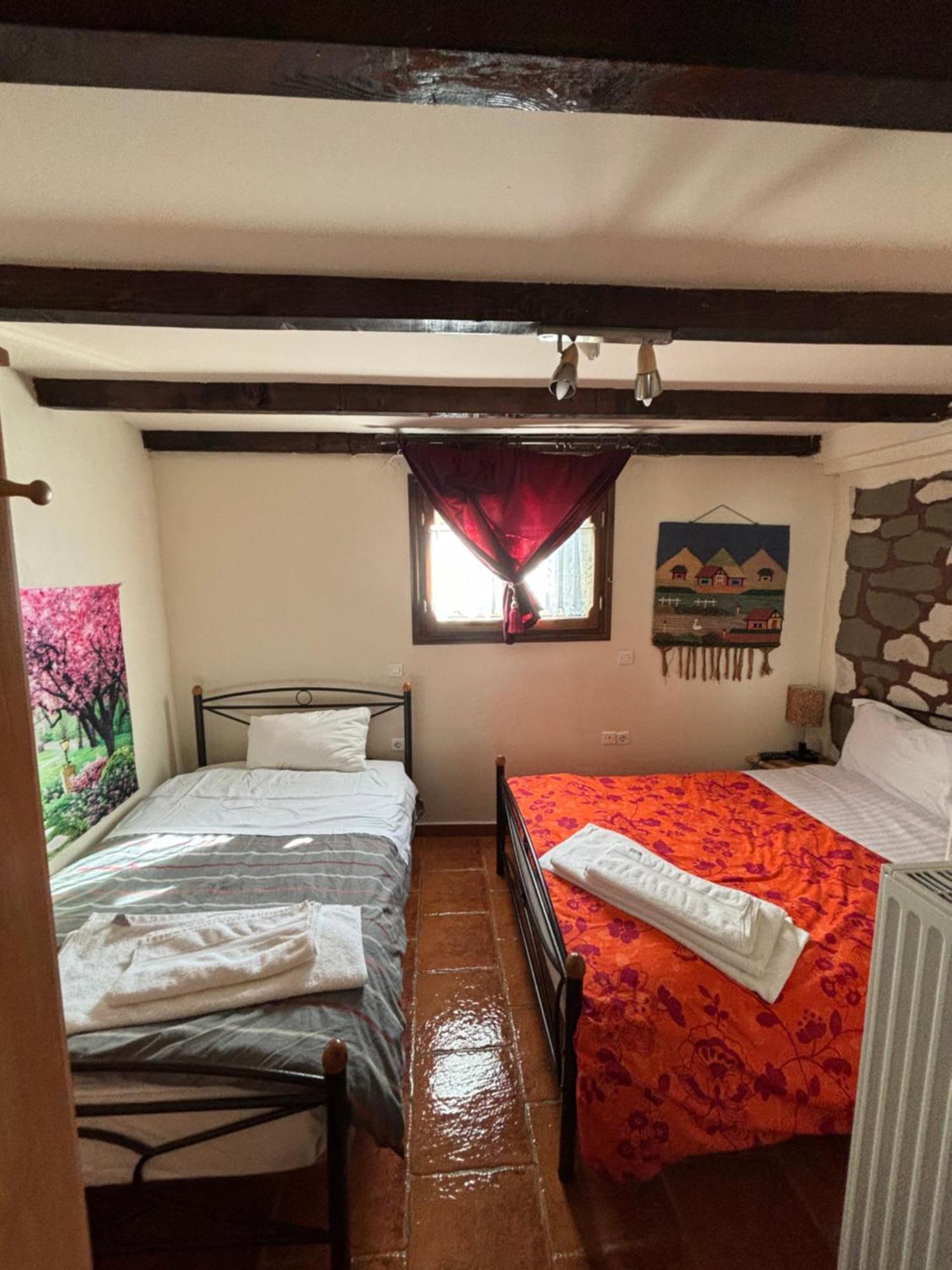 Πέτρινο Όραμα Hotel Kotronion  Buitenkant foto